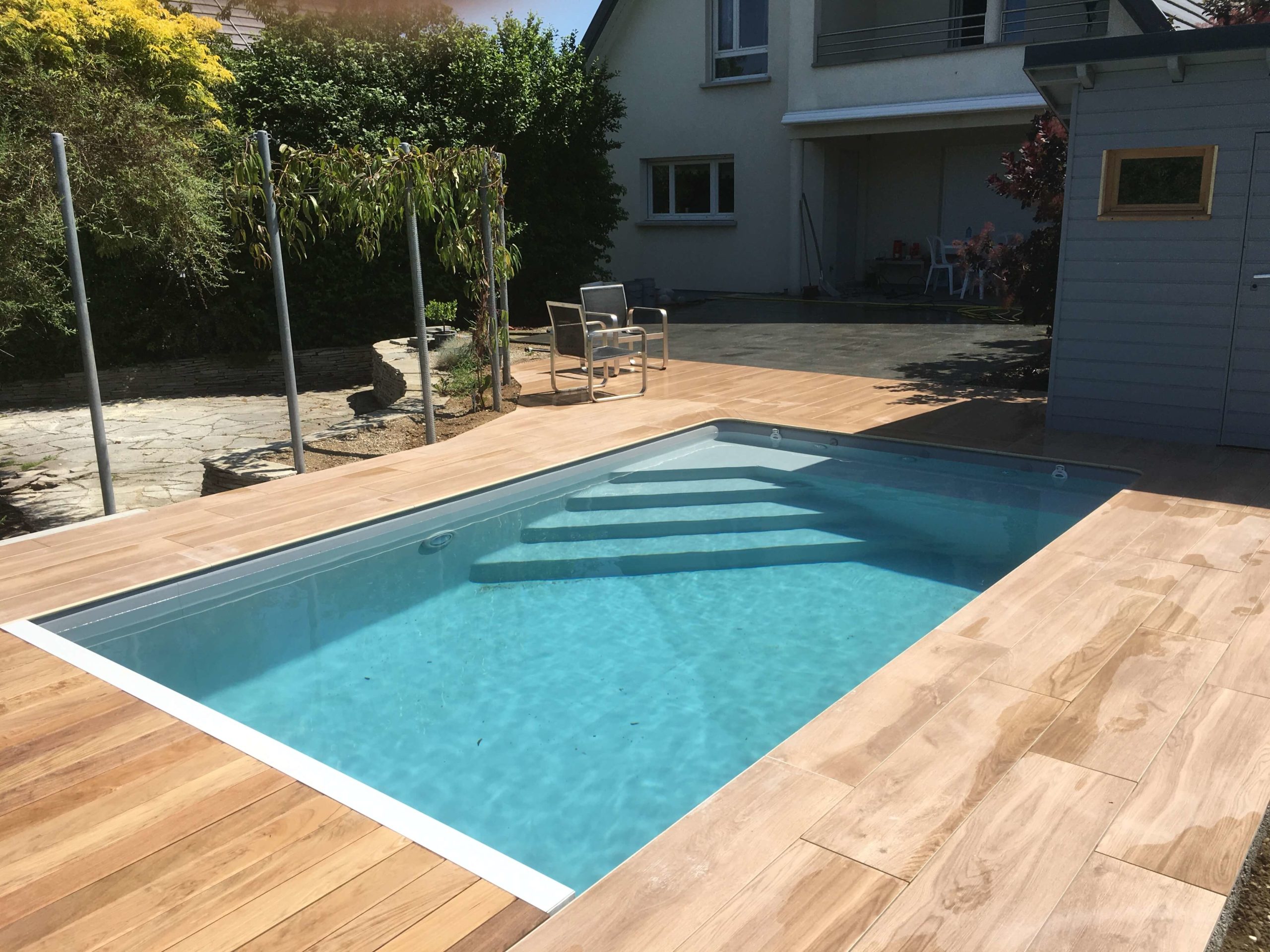 Piscine MAGIGUARD avec local technique